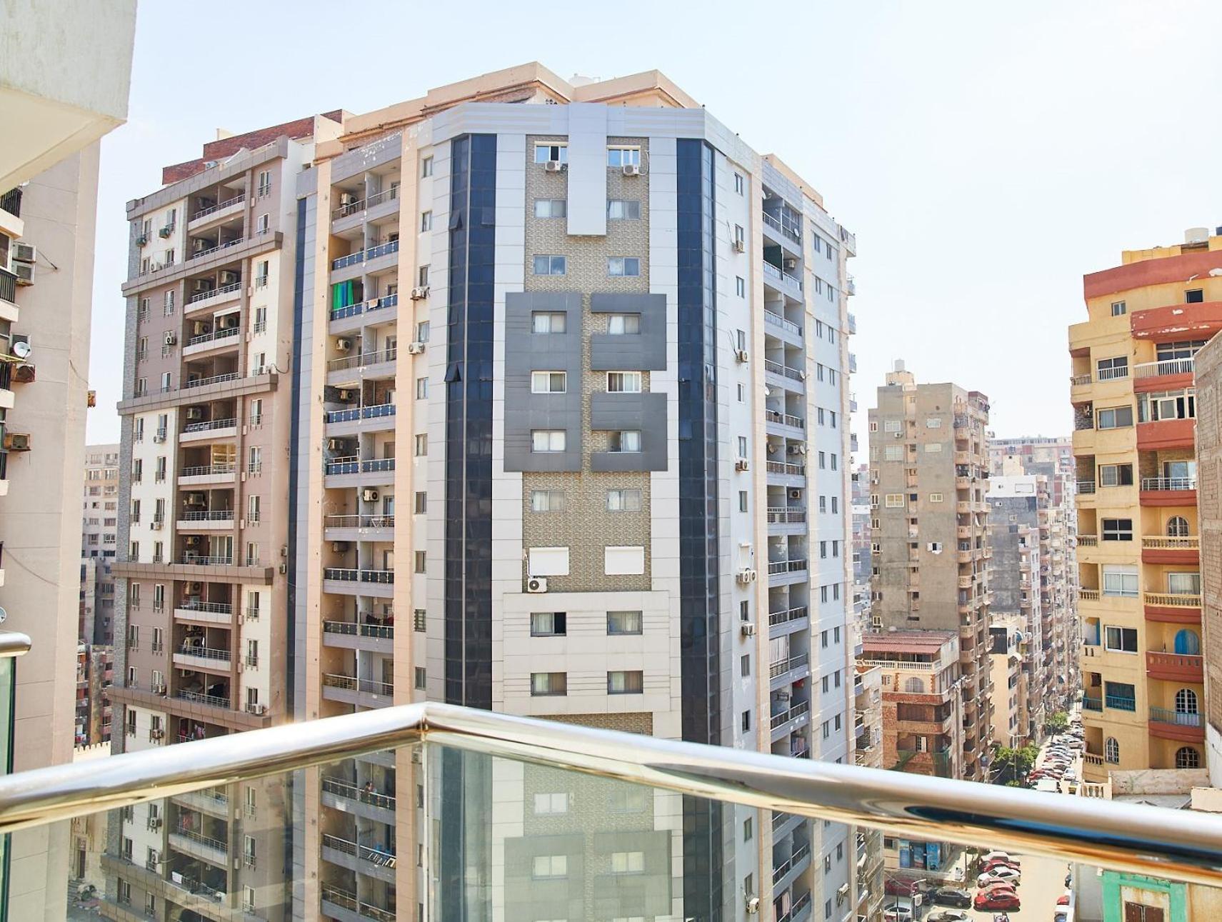 ฮิลตัน อเลกซานเดรีย คอร์นิช Hotel อเล็กซานเดรีย ภายนอก รูปภาพ Residential buildings in Nicosia